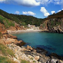 EG-70-05: Petit Bot Bay, Guernsey