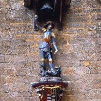 EGL-07-07: Bell, Snowshill Manor, Broadway