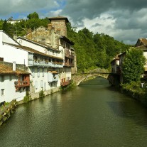 FPY-08-01: River Nive, Notre-Dame Bridge, Via Turonensis, St-Jean-Pied-de-Port, Pyrenees