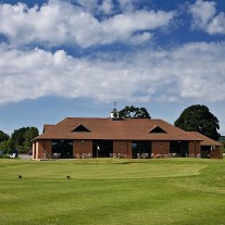 EB-105-10: Royal Ascot 18th Hole & Clubhouse
