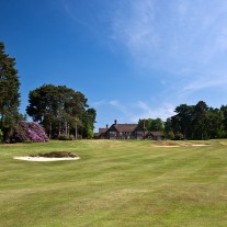 EB-119-10: Swinley Forest 18th Green & Clubhouse